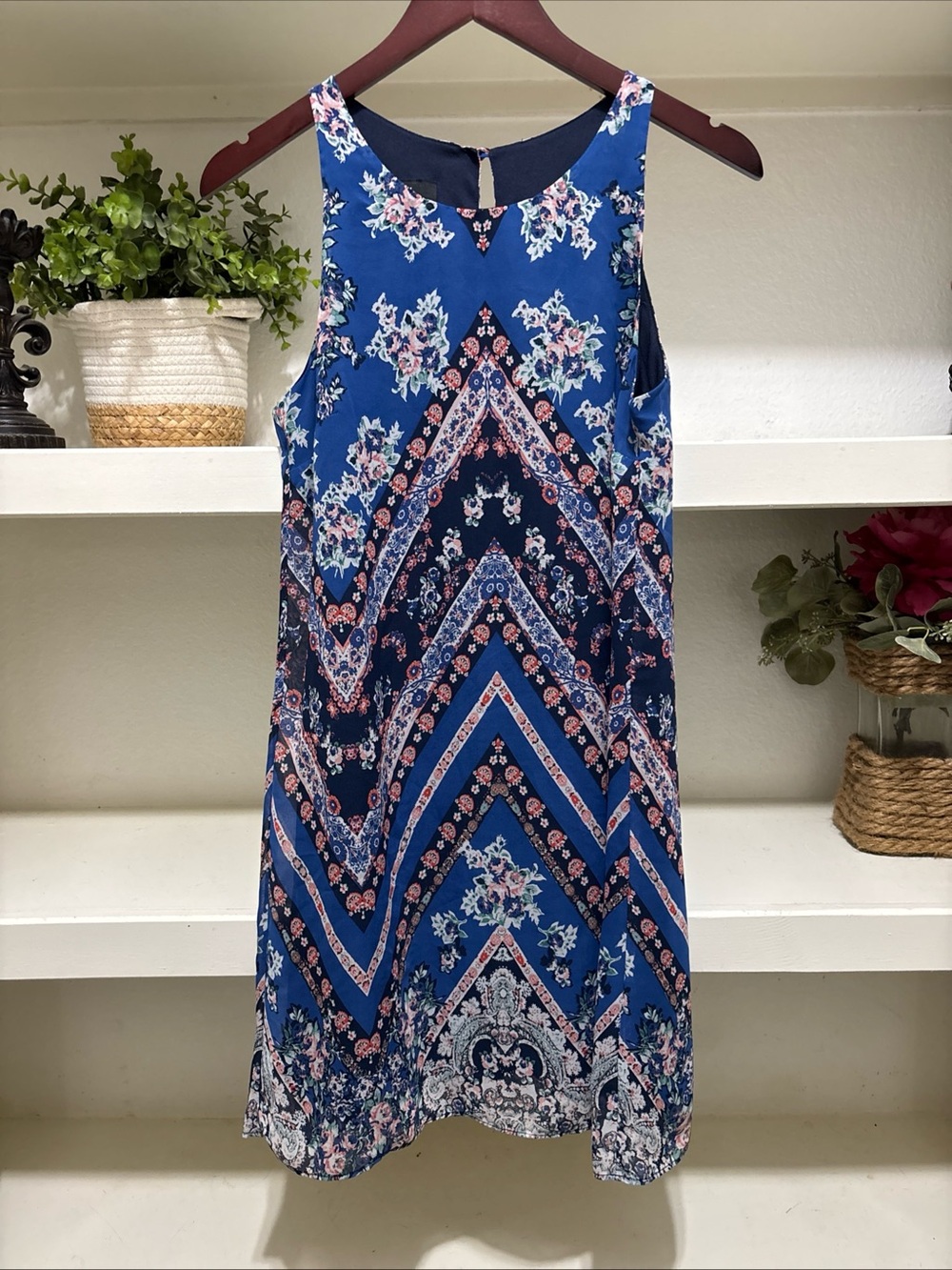 By&By Women’s Blue Floral Sleeveless Dress Round Neck Size M